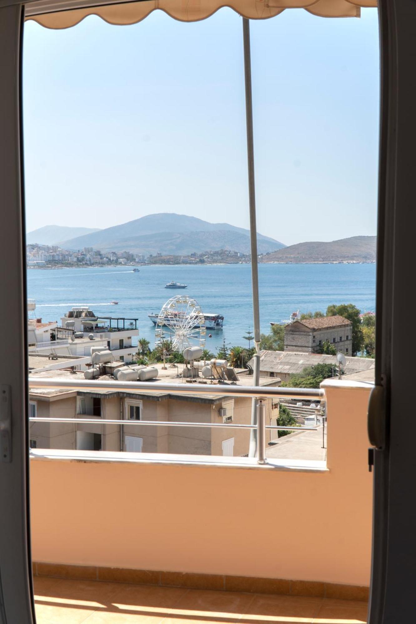 Appartement Center Sea View à Saranda Extérieur photo